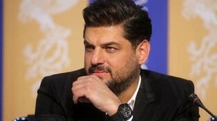سام درخشانی با نمایش «تلقین» به مشهد می‌آید + جزئیات
