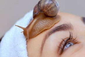 ویدیوی وایرال شده از حلزون‌تراپی برای شفافیت پوست