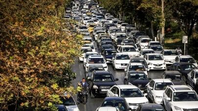 ترافیک پر حجم در جاده‌های منتهی به مشهد