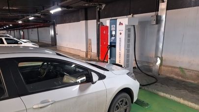 اولین جایگاه شارژ خودروی برقی شهرداری مشهد فعال شد + جزئیات