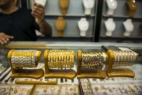 اعلام قیمت طلا، سکه و دلار در مشهد در آخرین روز کاری سال (۲۸ اسفند ۱۴۰۴) | جهش قیمت دلار