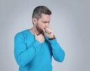 سرفه‌های بیش از دو هفته را جدی بگیرید
