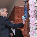 نواخته‌شدن زنگ آغاز سال تحصیلی توسط رئیس‌جمهور
