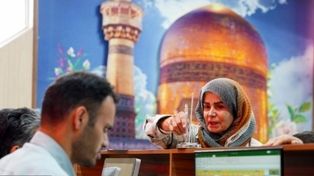 پذیرش شبانه بیش از ۱۳ هزار زائر در مراکز اسکان شهرداری مشهد (۱۰ فروردین ۱۴۰۵)