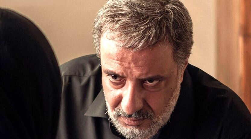 امیر جعفری مقابل دوربین بهرام افشاری می‌رود