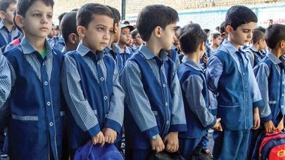 لباس فرم مدارس گران‌تر شد