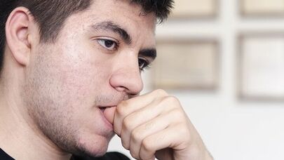 رفتارهای پرتکرار روزمره چه زمانی می‌توانند نشانه‌ای از مشکلات سلامت روان باشند؟