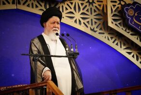 آیت الله علم‌الهدی: دشمن می‌خواهد فشار داخلی را از طریق دانشگاه آغاز کند