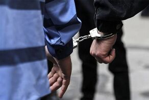 سوءاستفاده زوج قمی از دختر ۷ ساله شان برای سرقت از طلافروشی‌ها + عکس