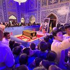 دانش‌آموزان مشهدی مهر را در جوار مزار رهبر شهید آغاز کردند