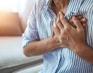 هنگام حمله قلبی در تنهایی چه اقداماتی باید انجام داد؟