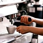 تعطیلی ماهانه ۶۰ کافی‌شاپ در مشهد | قهوه و لبنیات تا ۱۰۰ درصد گران شد