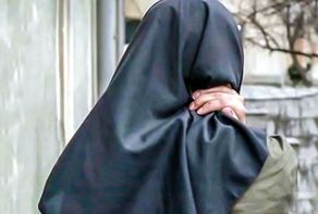 پلیس مشهد در جست و جوی ۳  جوان شیطان صفت | گریختن دختر جوان از  لانه شیطان!