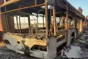 فیلم حمله آمریکایی‌ها به اتوبوس‌های مردم تهران  