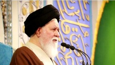 آیت الله علم‌الهدی: آمریکا در هفتاد روز اخیر بیش از ۳۰ مورد شکست را تجربه کرده است