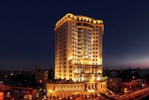 سطح اشغال هتل‌های مشهد به ۳۰ درصد رسیده است | اسکان زائران در هتل‌ها با تخفیف ۵۰ درصدی