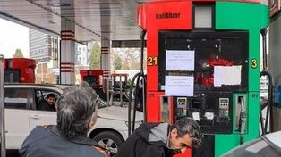 جزئیات نرخ ۱۰ هزار تومانی بنزین و سهمیه‌های جدید | چرا نرخ سوم اضافه شد؟