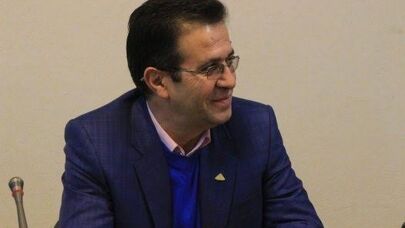 بدهی‌های ارزی بخش دولتی و خصوصی را شفاف کنید تا خادمان واقعی مردم مشخص‌ شوند
