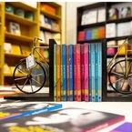 گذری بر اوضاع و احوال کتابفروشی‌های مشهد در این روزها (۲۳ فروردین ۱۴۰۵) | اقبال مردم به کتاب‌های شاهنامه، تاریخ ایران، سیاست و فلسفه