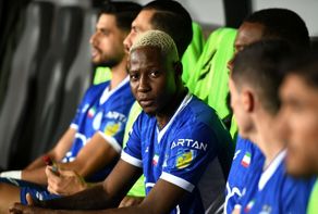 جنپو و نازون به استقلال برنمی‌گردند| درخواست برای فسخ قرارداد و دریافت دستمزد!