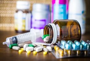 سخنگوی سازمان غذا و دارو: ناگزیر هستیم قیمت‌ برخی از دارو‌ها را اصلاح کنیم