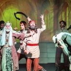 افتخارآفرینی نمایش مشهدی «هیولاکش» در جشنواره تئاتر فجر ۱۴۰۴ + عکس