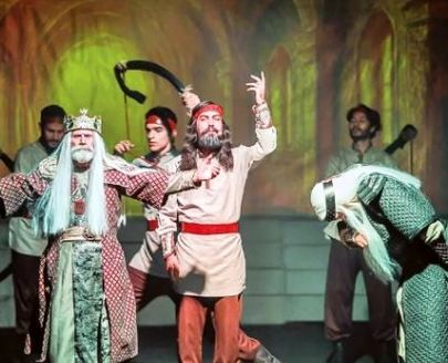 افتخارآفرینی نمایش مشهدی «هیولاکش» در جشنواره تئاتر فجر ۱۴۰۴ + عکس