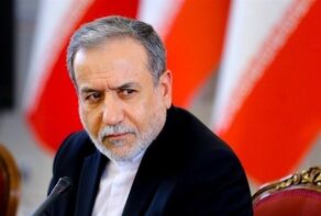 عراقچی: همکاری نظامی ما با چین و روسیه ادامه دارد