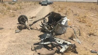 عکس شاخ به شاخ پژو 405 با کامیون در جاده مشهد /ببینید چه بلایی سر خودرو ایرانی آمد