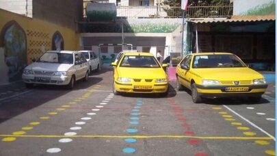 رئیس پلیس راهور مشهد:حیاط مدارس باید برای سوار و پیاده کردن دانش‌آموزان استفاده شود