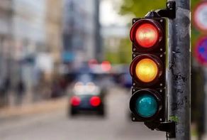 رئیس پلیس راهور مشهد: حدود ۳۴ تقاطع مشهد همچنان دچار نقص خاموشی هستند