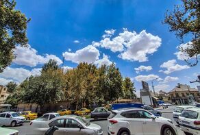 آسمان آبی مشهد در بیست و دومین روز مهر