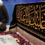 حضور داماد رهبر شهید در رواق دارالذکر
