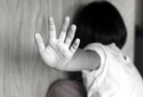 زوج سنگدل چگونه دخترخوانده ۱۱ ساله خود را به قتل رساندند؟ + عکس