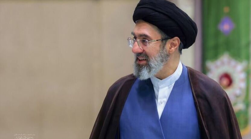 رهبر انقلاب: مسئولان حوزه سلامت نسبت به جامعه پرستاری توجه ویژه داشته باشند