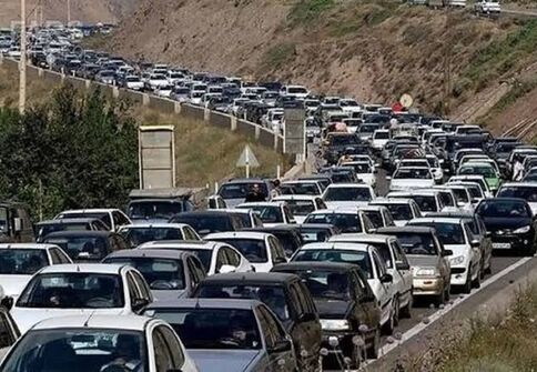 آغاز موج بازگشت مسافران/ترافیک سنگین در محورهای خراسان رضوی